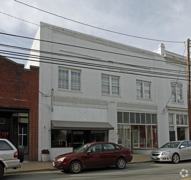 32118-32120 S Main St, Boykins, VA à vendre - Photo principale - Image 1 de 1