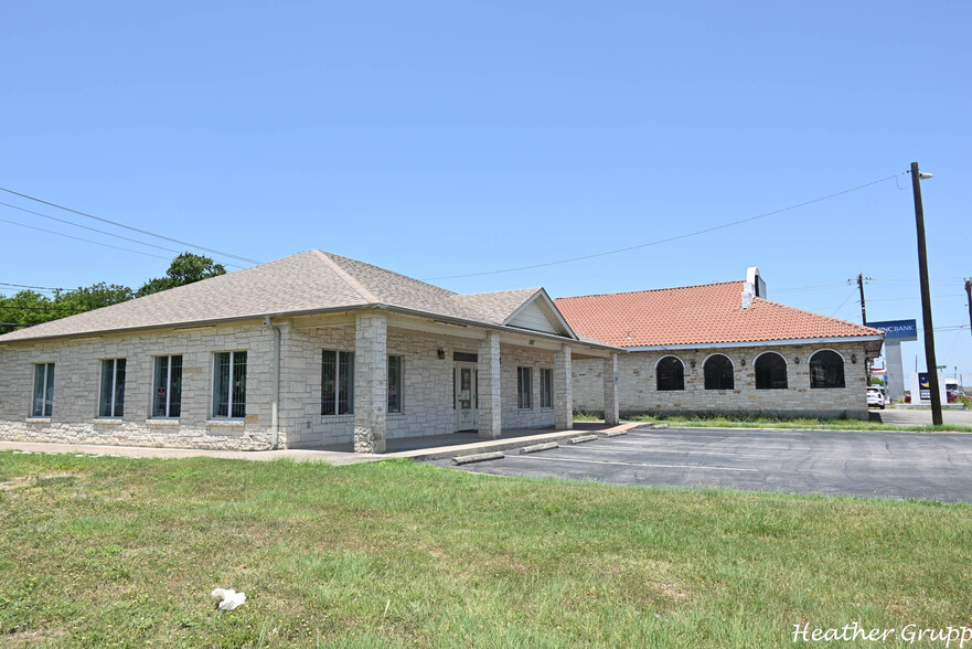 107 N Highway 183, Leander, TX for lease - Building Photo - Image 3 of 4