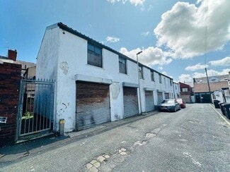 Plus de détails pour 4-14 Keswick Rd, Blackpool - Industriel à vendre