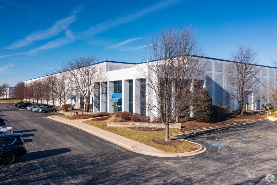 4100 Rock Creek Blvd, Joliet, IL for lease - Building Photo - Image 3 of 7