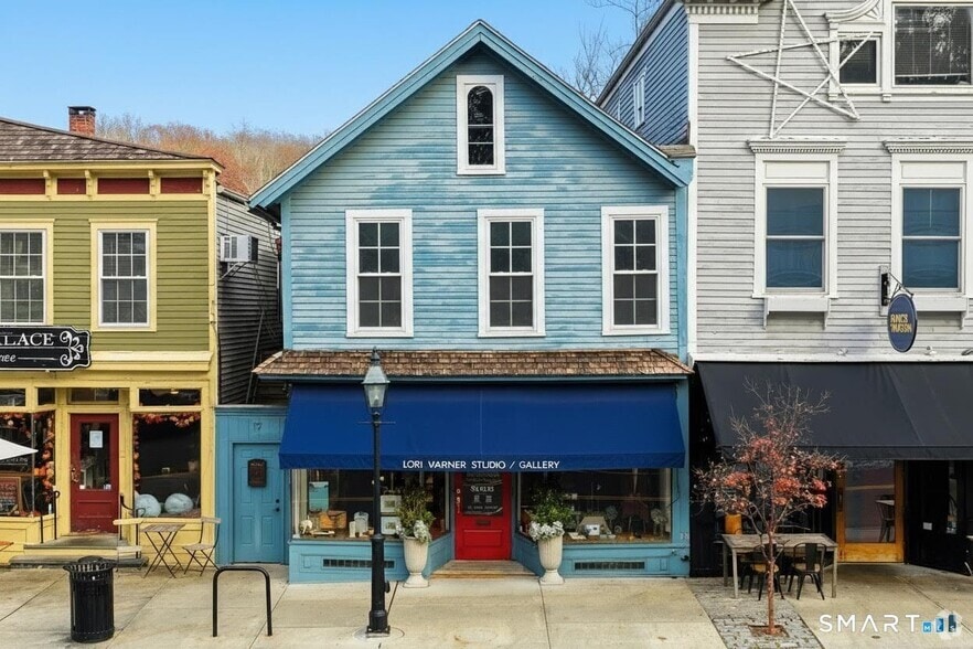 21 Main St, Chester, CT for sale - Primary Photo - Image 1 of 31