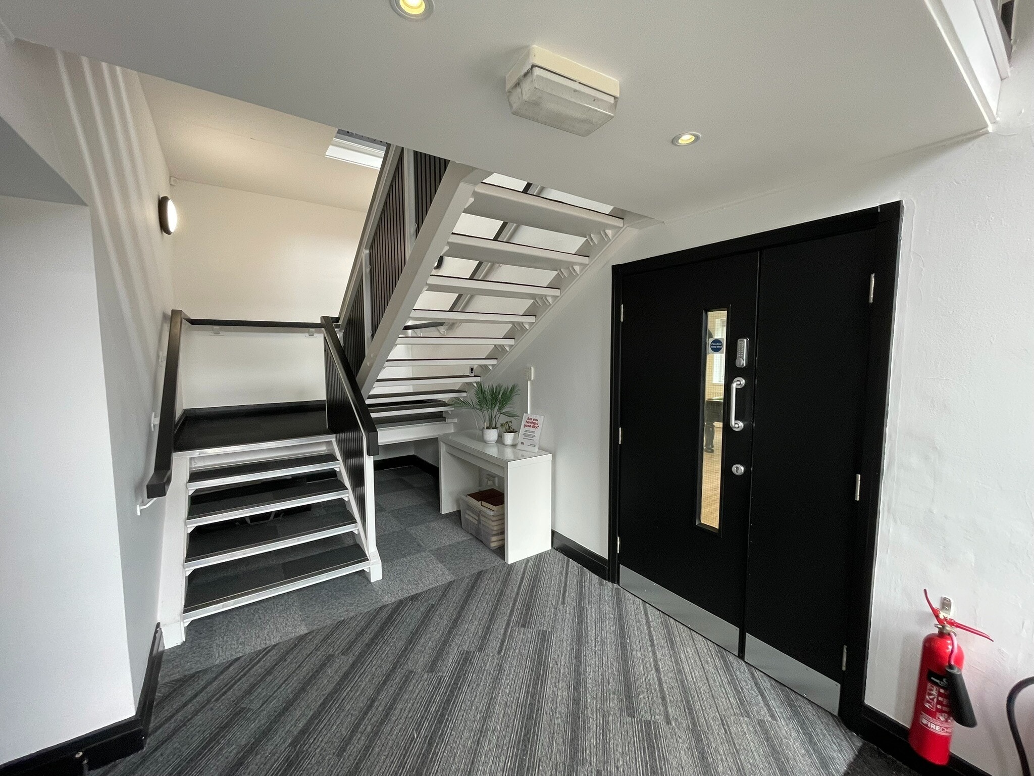 Manor Farm Rd, Runcorn à louer Photo intérieure- Image 1 de 10