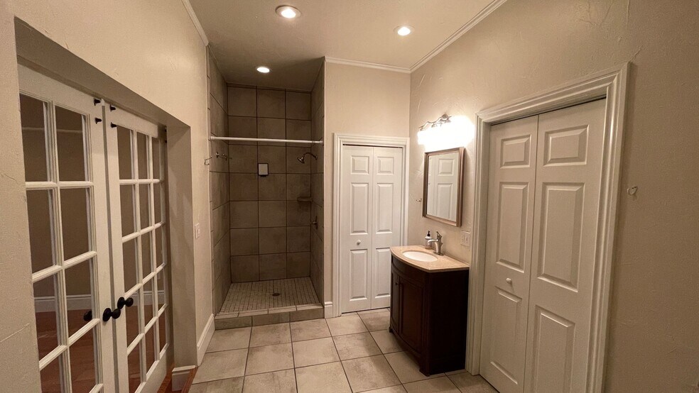 415 N Muskogee Ave, Tahlequah, OK à vendre - Photo intérieure - Image 3 de 45