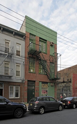 Plus de détails pour 196 Morgan St, Jersey City, NJ - Commerce de détail à louer