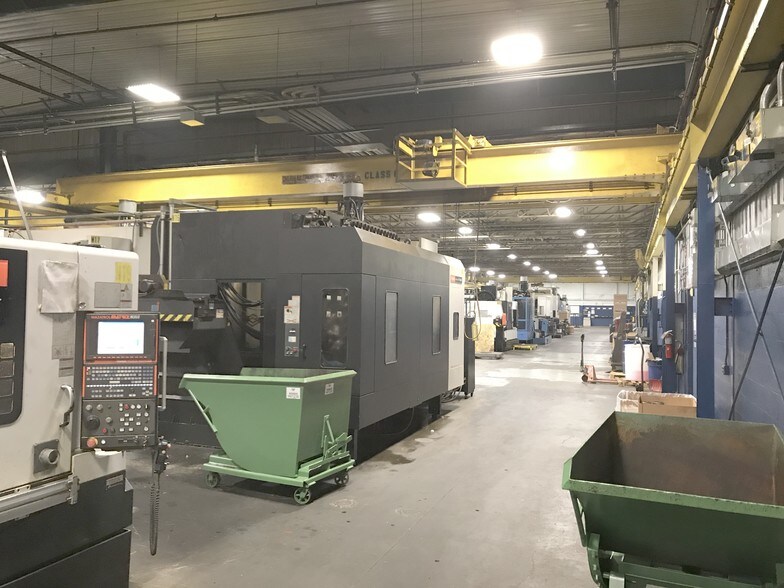 15255 W Eleven Mile Rd, Oak Park, MI à vendre - Photo du bâtiment - Image 3 de 4