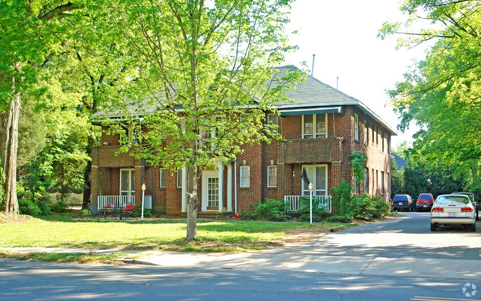 2108 E 7th St, Charlotte, NC for sale - Building Photo - Image 2 of 2