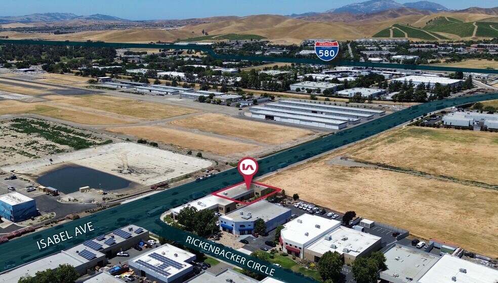 291-297 Rickenbacker Cir, Livermore, CA à vendre - Photo du bâtiment - Image 2 de 3