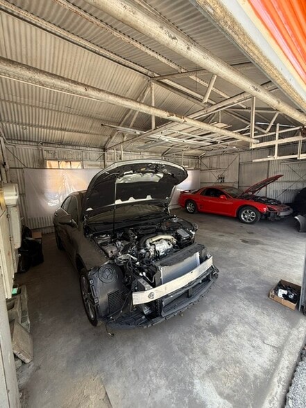 2248 E Foothill Blvd, Pasadena, CA for lease - Building Photo - Image 3 of 9