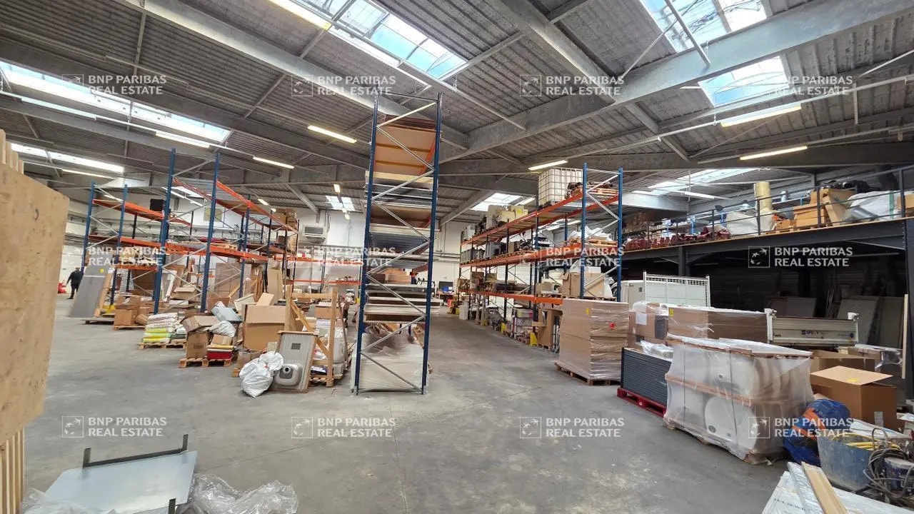 Flex in Collégien for lease Interior Photo- Image 1 of 8