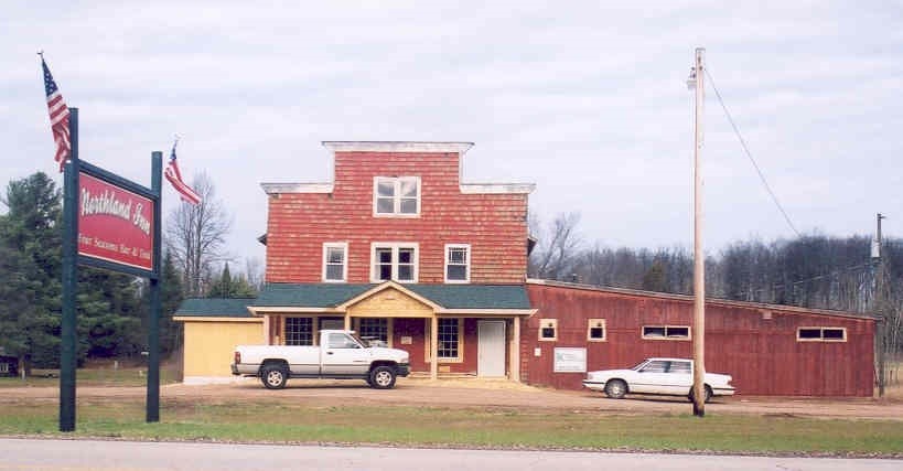 69690 County Road 426, Felch, MI à vendre - Photo principale - Image 1 de 1