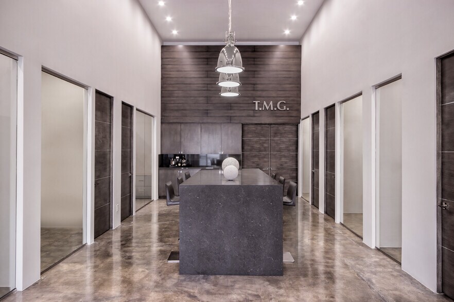 9629-9631 W Olympic Blvd, Beverly Hills, CA à louer - Photo intérieure - Image 1 de 9