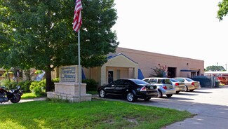 Plus de détails pour 10 Industrial St, Fort Walton Beach, FL - Local d'activités à louer