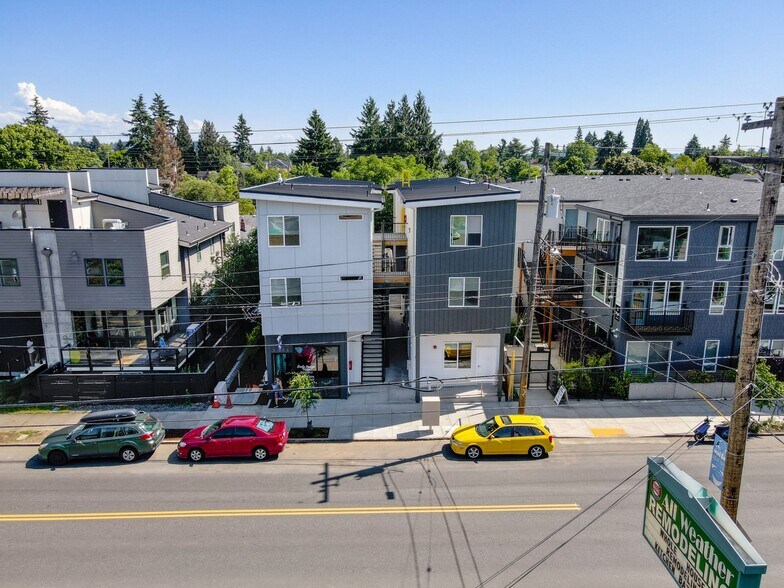 5042 NE Fremont St, Portland, OR à vendre - Photo du bâtiment - Image 1 de 19