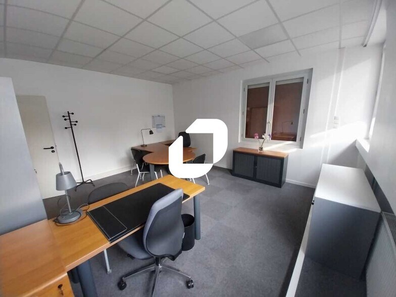 Bureau dans La Celle-Saint-Cloud à vendre - Photo intérieure - Image 3 de 7
