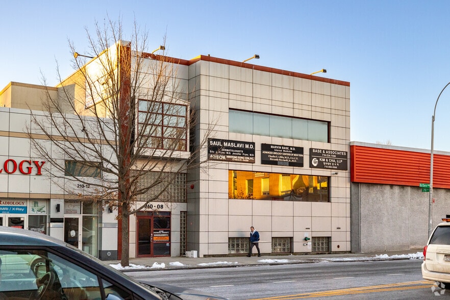 21008 Northern Blvd, Bayside, NY for sale - Building Photo - Image 2 of 16