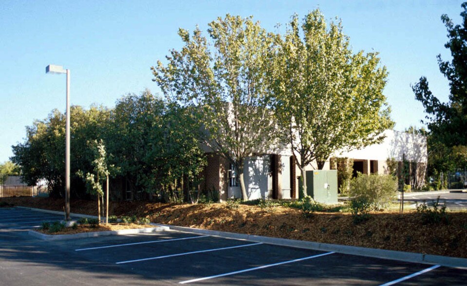 2999 Gold Canal Dr, Rancho Cordova, CA à vendre - Autre - Image 2 de 4