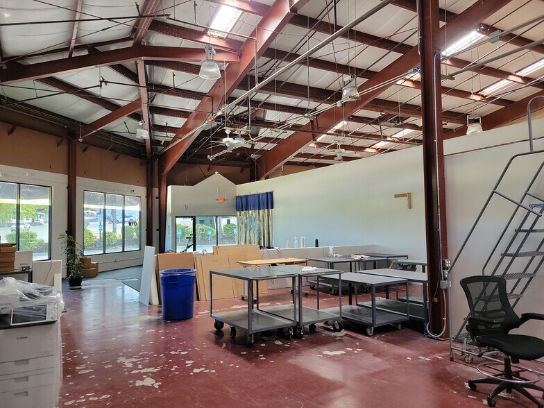 103 Whispering Pines Dr, Scotts Valley, CA à louer - Photo intérieure - Image 2 de 5