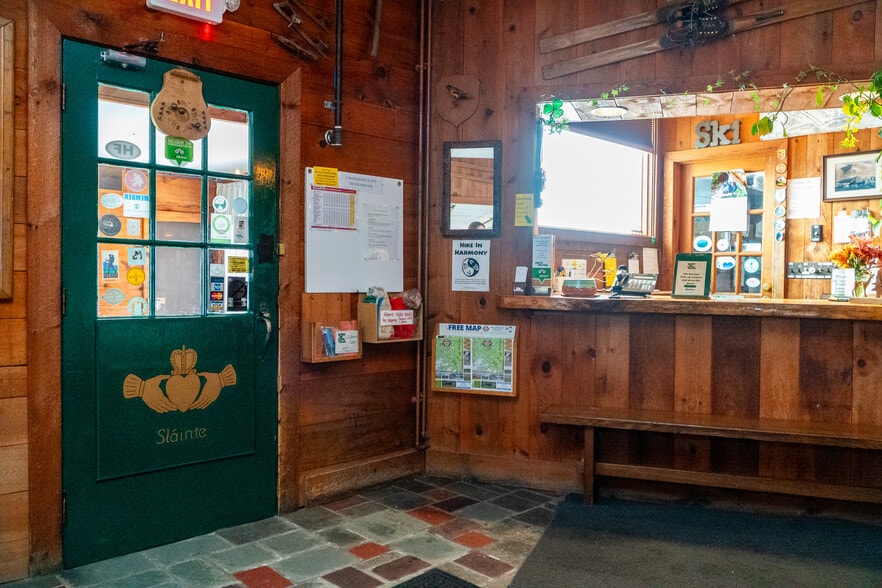 709 Route 4, Killington, VT for sale - Building Photo - Image 3 of 45