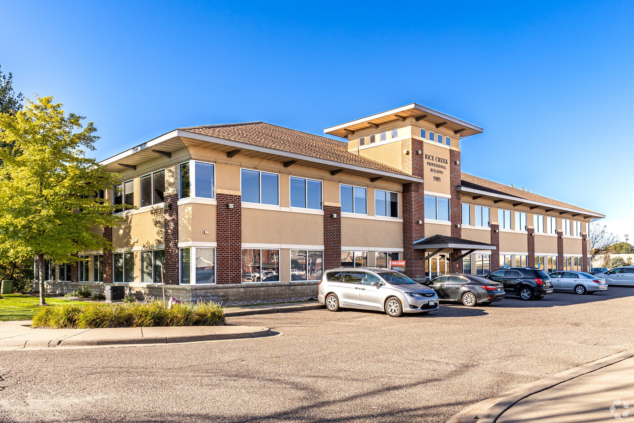 5985 Rice Creek Pky, Shoreview, MN for lease Primary Photo- Image 1 of 10