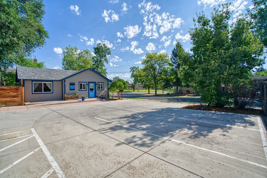 108 E. Baseline Road portefeuille de 2 propriétés à vendre sur LoopNet.ca - Photo du bâtiment - Image 2 de 19