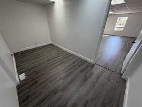 8333 W McNab Rd, Tamarac, FL à louer Photo intérieure- Image 2 de 5