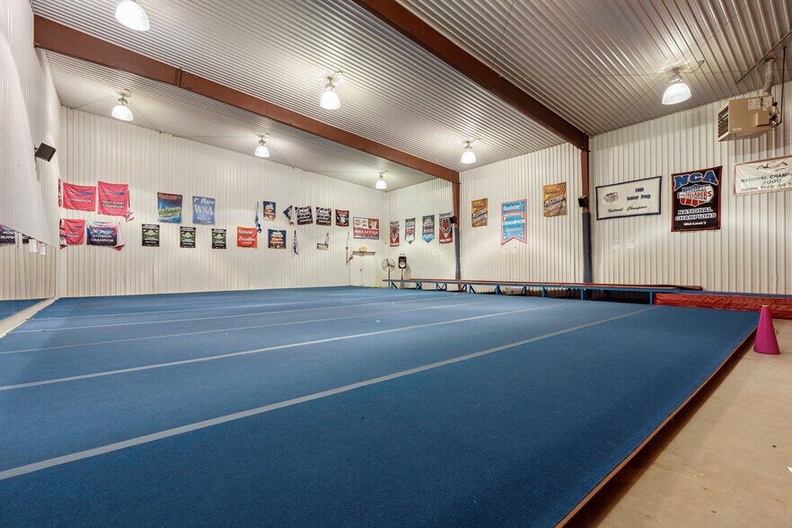 10130 SE 15th St, Oklahoma City, OK à vendre - Photo du bâtiment - Image 3 de 12