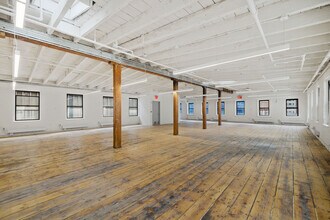 53 Pearl St, Brooklyn, NY à louer Photo intérieure- Image 2 de 11