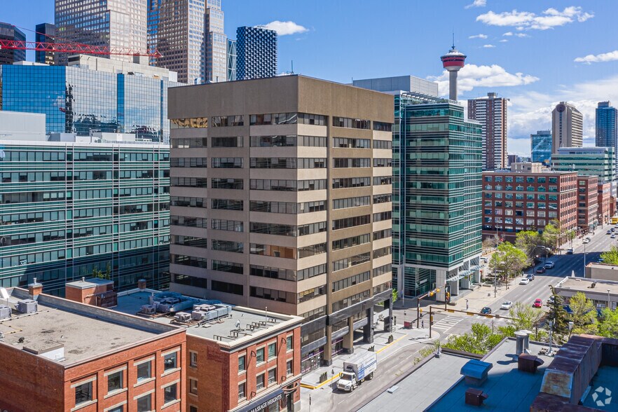 1015 4th St SW, Calgary, AB à louer - Photo du bâtiment - Image 2 de 4