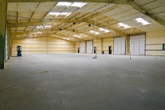 11653 FM917, Alvarado, TX à louer Photo intérieure- Image 2 de 4