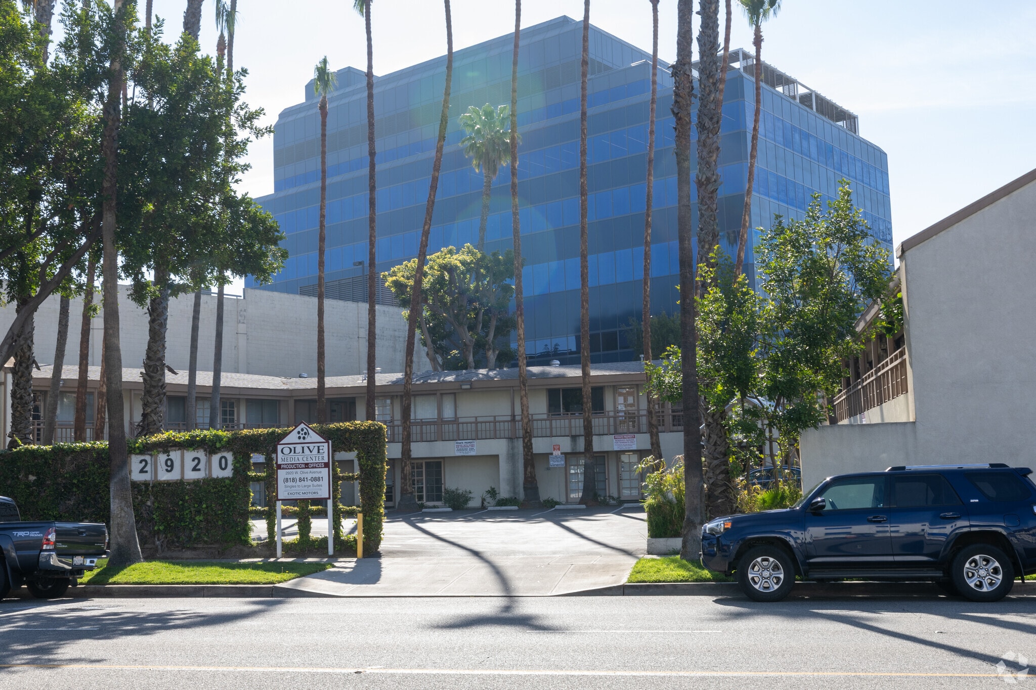 2920 W Olive Ave, Burbank, CA for lease Primary Photo- Image 1 of 12