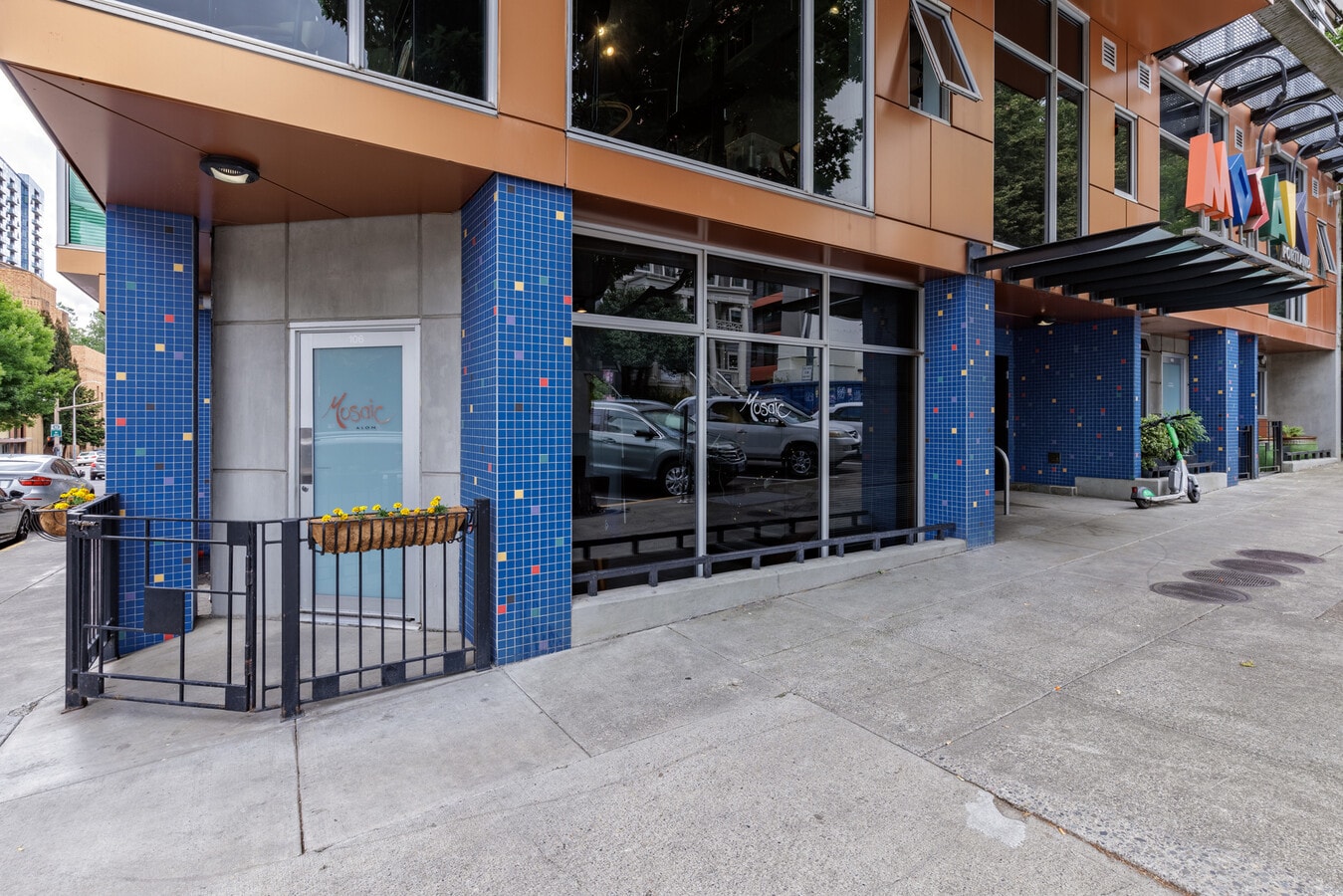 1410 SW 11th Ave, Portland, OR 97201 - Unit 106 - - Interior Photo - Image 2 of 17