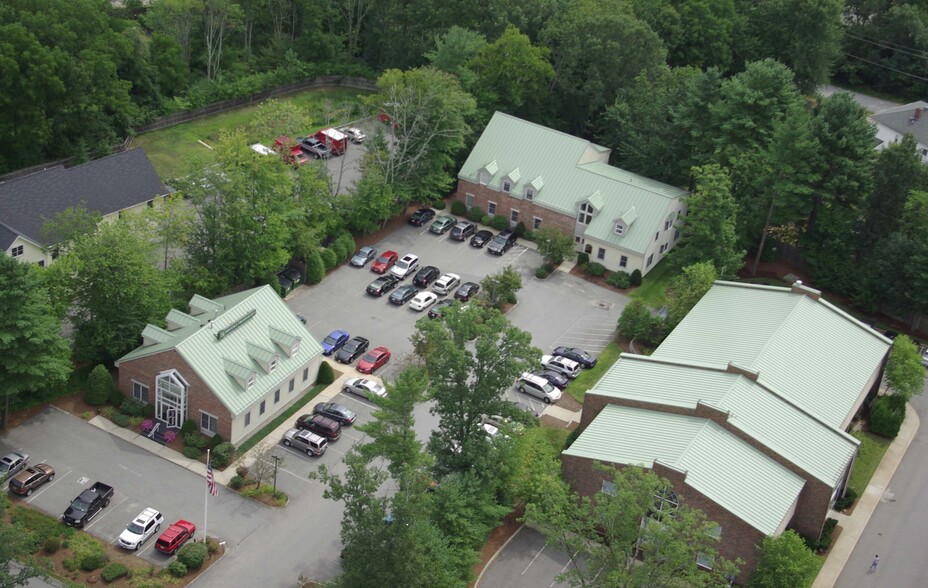 11 Red Roof Ln, Salem, NH à louer - Aérien - Image 2 de 10