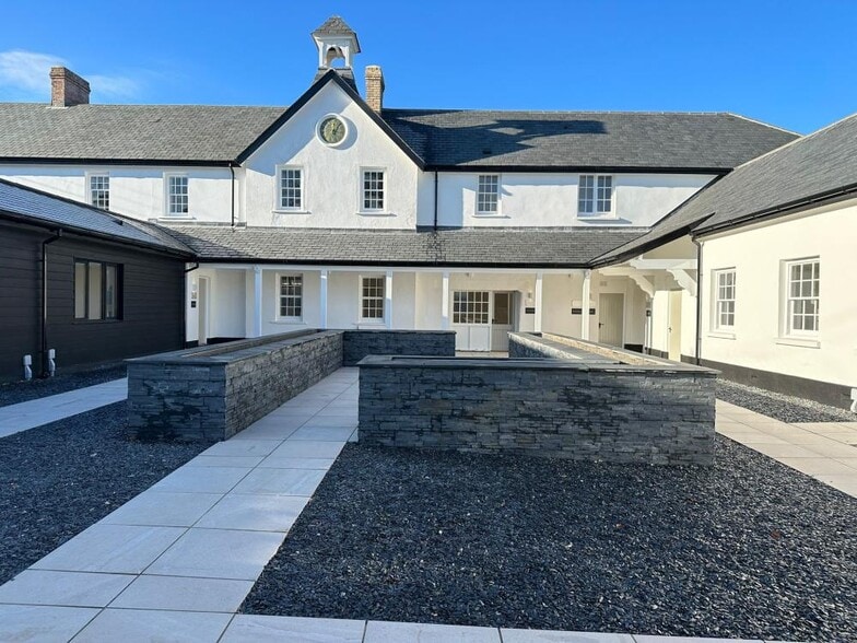 Abbotsham Rd, Bideford à louer - Photo du bâtiment - Image 1 de 7