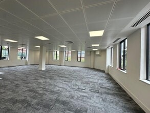 1 Park Rd, Teddington à louer Photo intérieure- Image 1 de 19