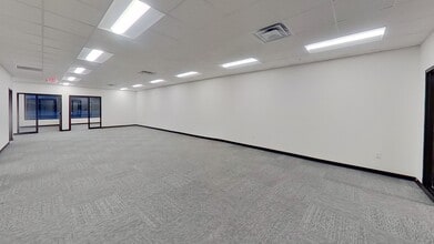 4610 S Biltmore Ln, Madison, WI for lease Interior Photo- Image 2 of 5