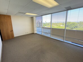 16133 Ventura Blvd, Encino, CA à louer Photo intérieure- Image 1 de 5