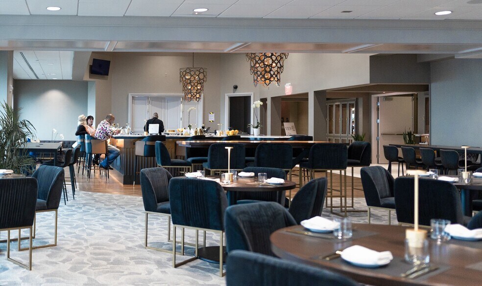 101 E Kennedy Blvd, Tampa, FL à louer - Photo du bâtiment - Image 3 de 26