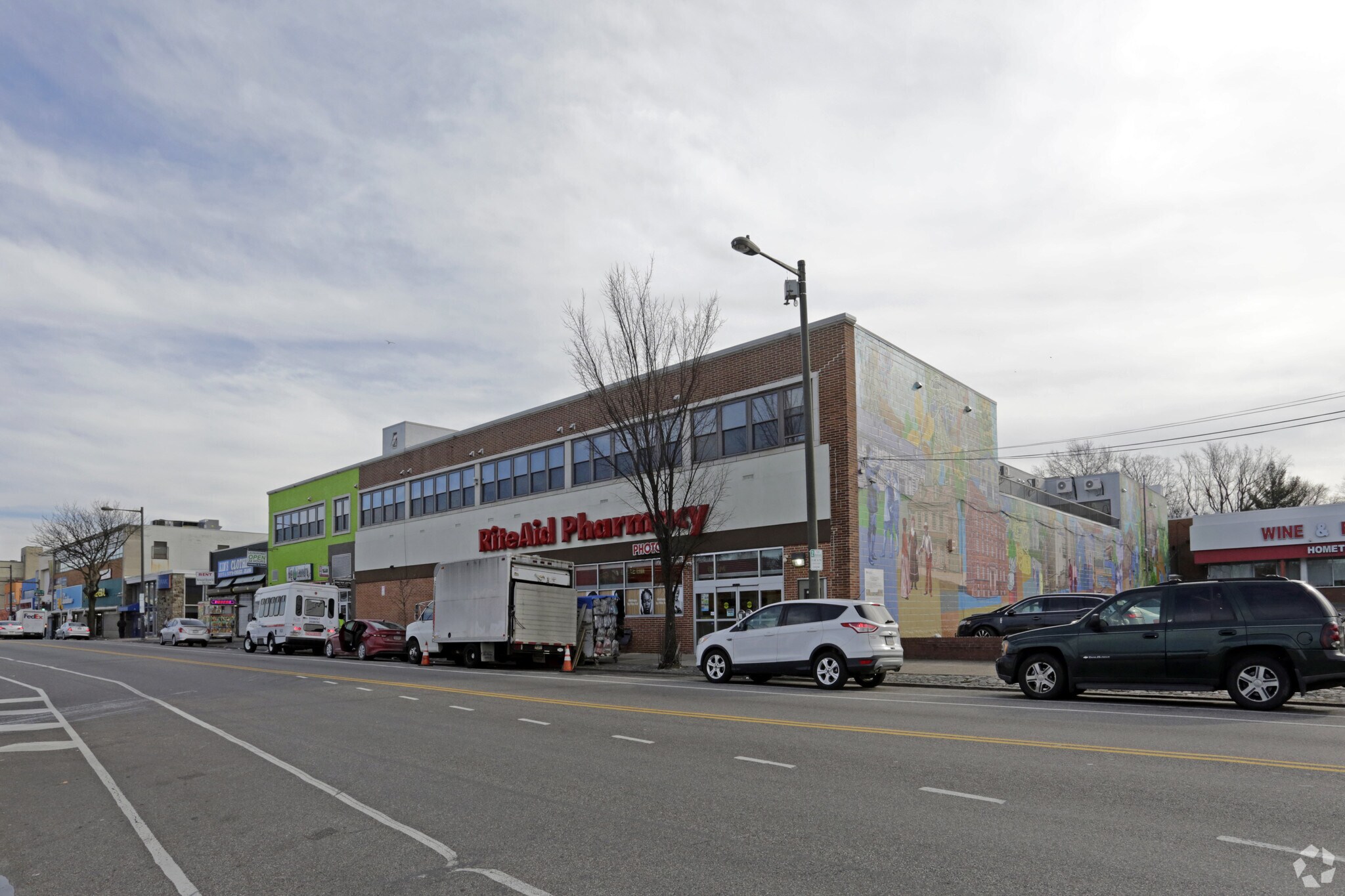 162-164 W Chelten Ave, Philadelphia, PA for lease Primary Photo- Image 1 of 6