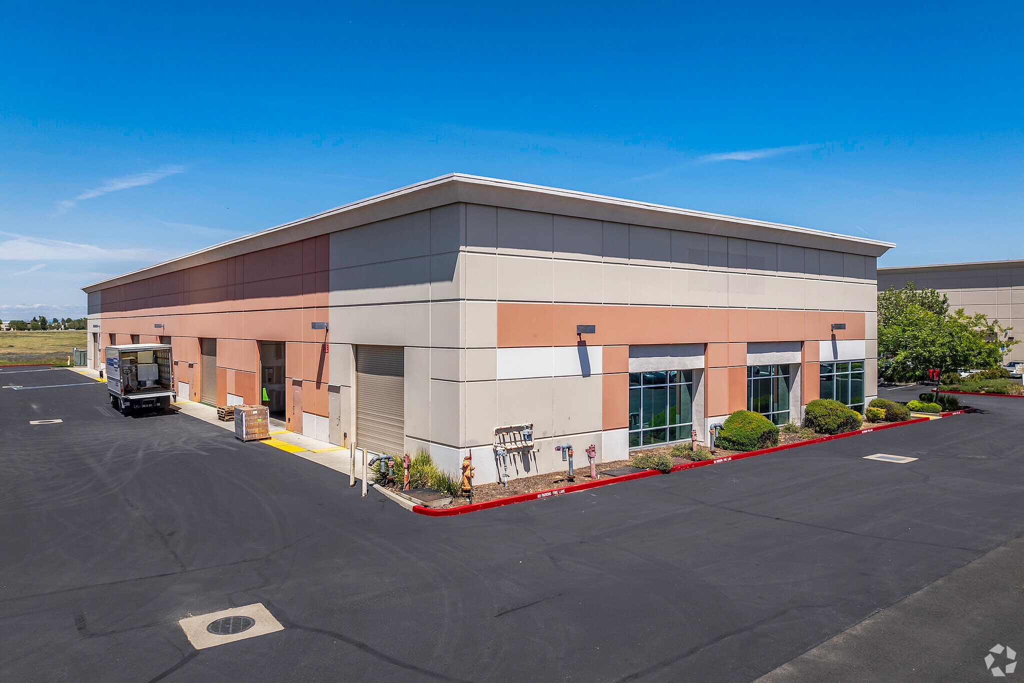 1104 Tinker Rd, Rocklin, CA for lease Building Photo- Image 1 of 13