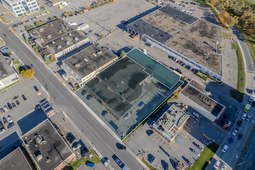 6530 Jarry E, Montréal, QC à vendre - Aérien - Image 1 de 1