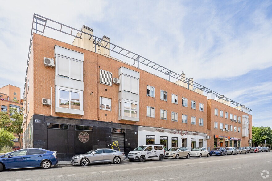 Calle De Las Alas, 23-29, Madrid, Madrid à vendre - Photo du bâtiment - Image 2 de 4