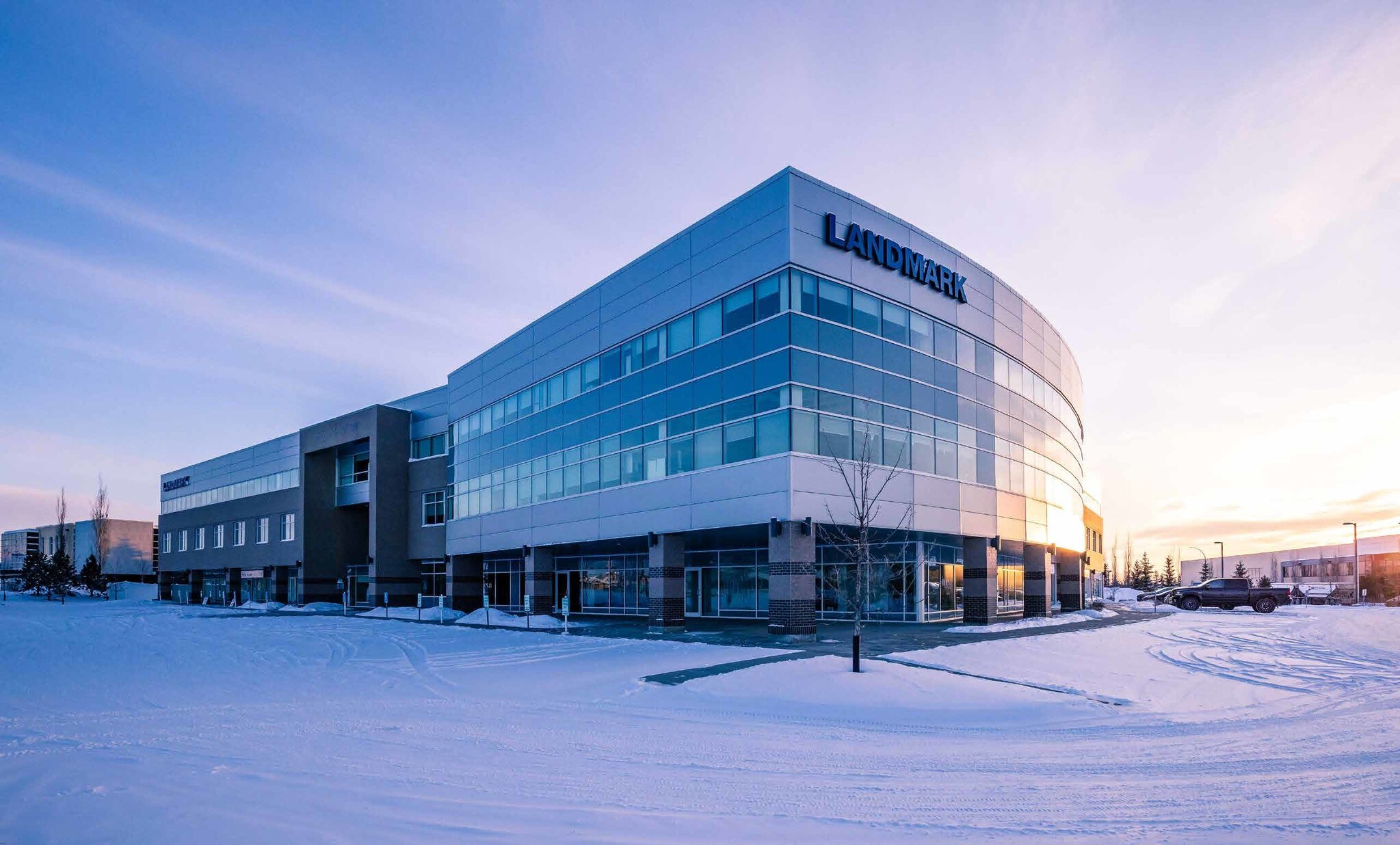 1103 95th St SW, Edmonton, AB à vendre Photo du bâtiment- Image 1 de 1