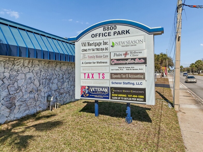 8800 49th St N, Pinellas Park, FL for lease - Building Photo - Image 3 of 13
