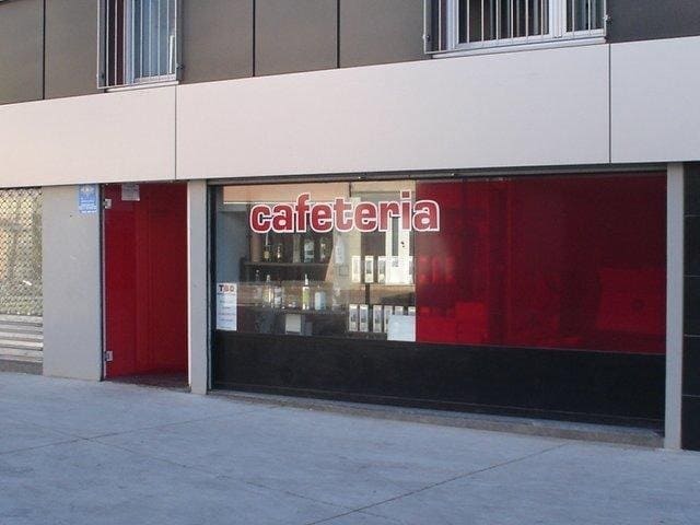 Terrassa, BAR 08221 - Unité - -  - Photo intérieure - Image 2 of 17