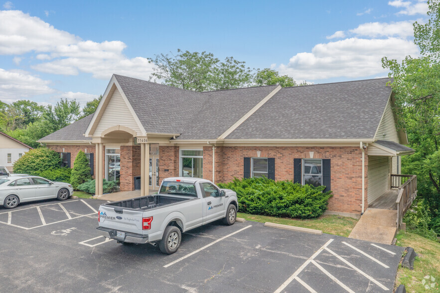 11406 Gravois Rd, Saint Louis, MO à vendre - Photo principale - Image 1 de 5