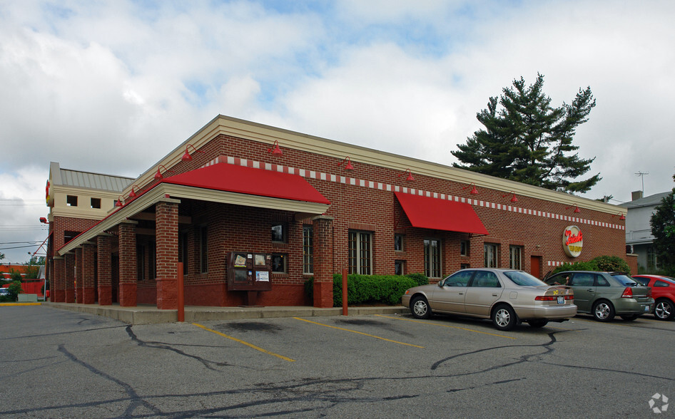 4016 Dixie Hwy, Erlanger, KY for lease - Primary Photo - Image 1 of 2