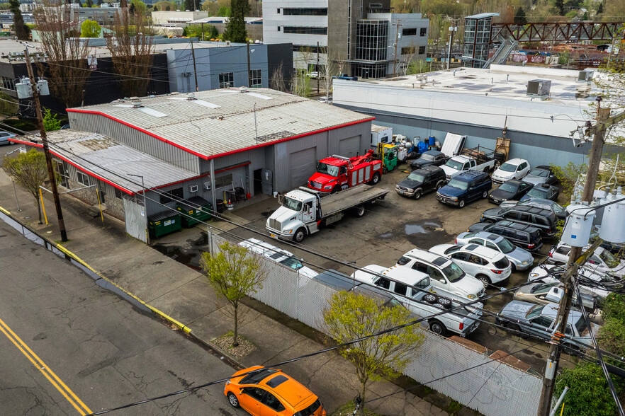 3455 SE 21st Ave, Portland, OR for sale - Building Photo - Image 3 of 14