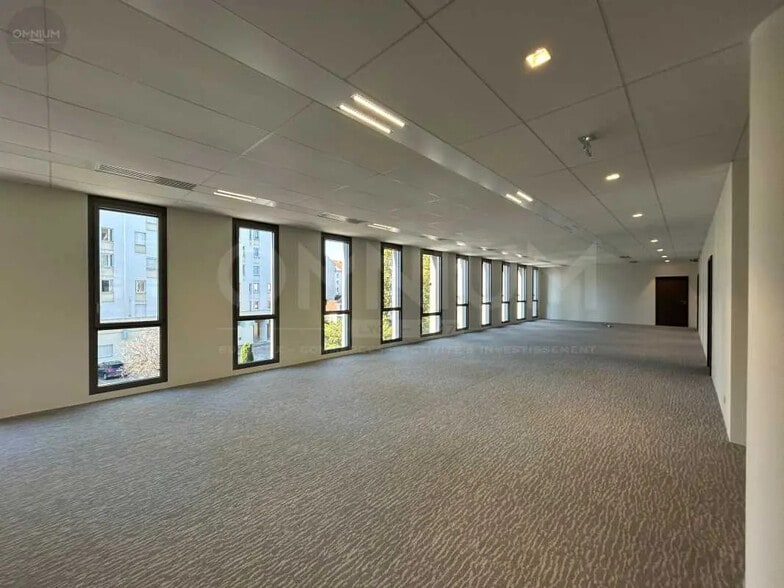 34 Rue De Bruxelles, Villeurbanne à louer - Photo intérieure - Image 2 de 25