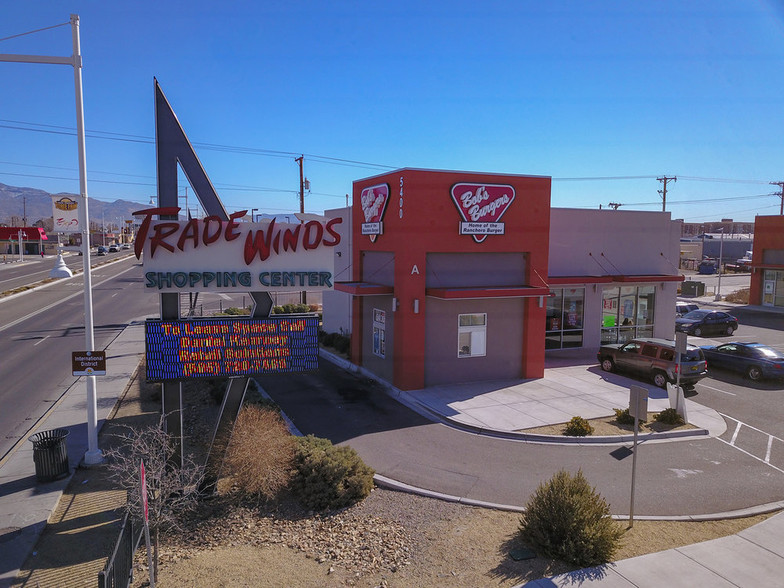 5400 Central Ave SE, Albuquerque, NM for sale - Primary Photo - Image 1 of 7