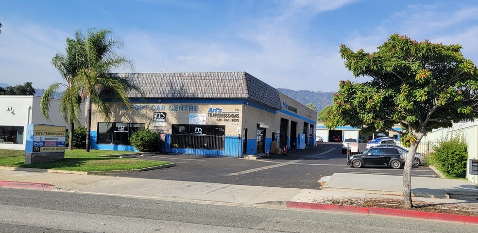 611 E Route 66, Glendora, CA for lease - Primary Photo - Image 1 of 22